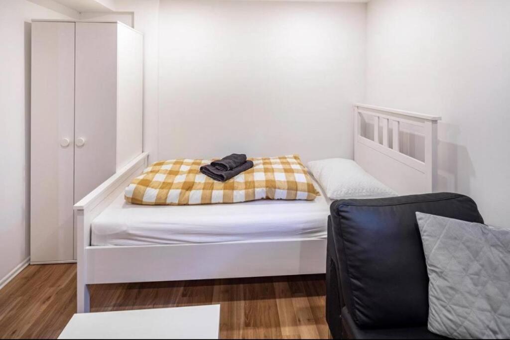 Cityloft Kassel 1 - Zentrale Unterkunft Fuer Gruppen Bis 7 Personen - Parkplatz - Netflix Εξωτερικό φωτογραφία